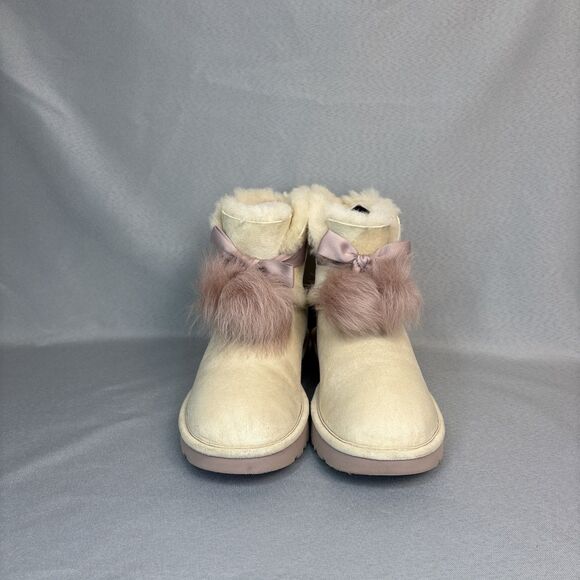 Womens 8 Ugg Boots Gita Powder Cream Purple Pompoms Gorgeous Coquette RARE! - Picture 2 of 15
